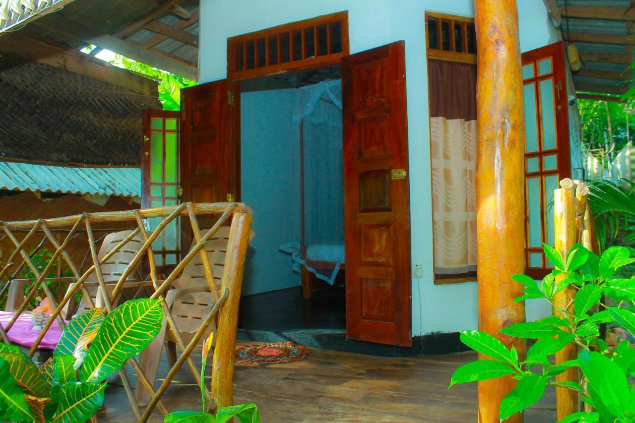 Thatched Villa Tangalle Ngoại thất bức ảnh